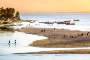 Pemba, la spiaggia di pescatori