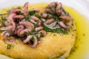 Fragoline di mare al verde con polenta bergamasca_Enrico e Roberto Cerea