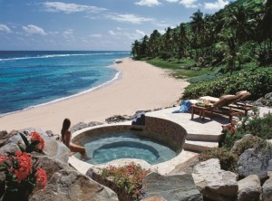 caraibi_british-virgin-islands_peter-island-resort_beach-jacuzzi