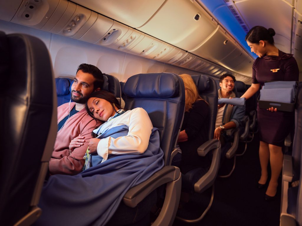 The Luxury Of A Main Cabin By Delta Air Lines - Stylux En