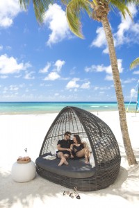 [HQ]_Sandals Barbados Beach Couple