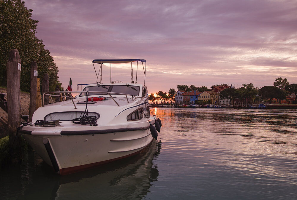 Le Boat, al via la stagione delle crociere fluviali