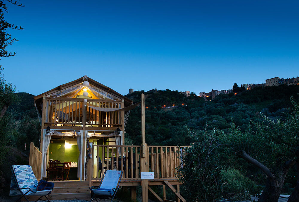 “Vacanze col cuore”, riparte la stagione del Glamping