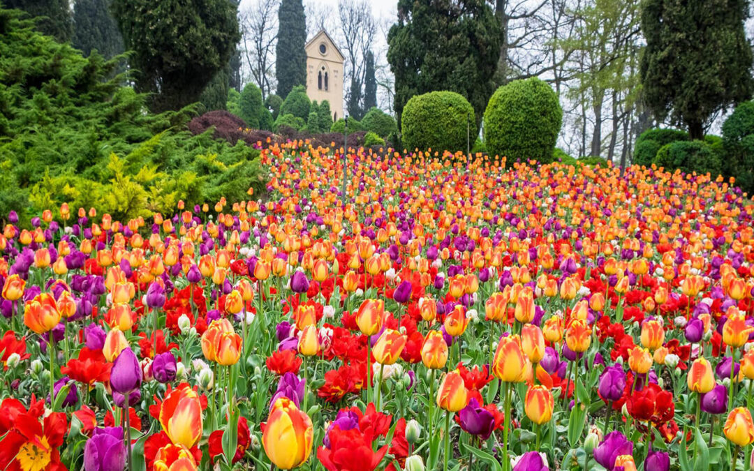 PONTI DI PRIMAVERA, È TEMPO DI GARDEN TOURISM